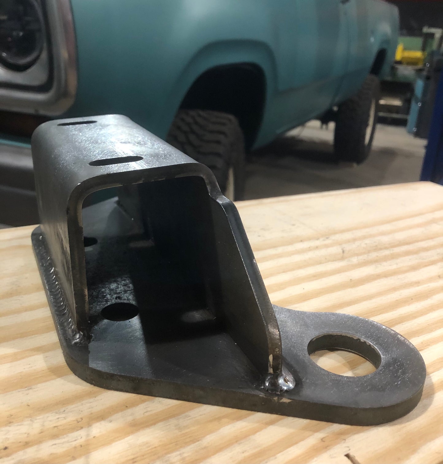 1989-1993 Ram NV4500 Trans Mount
