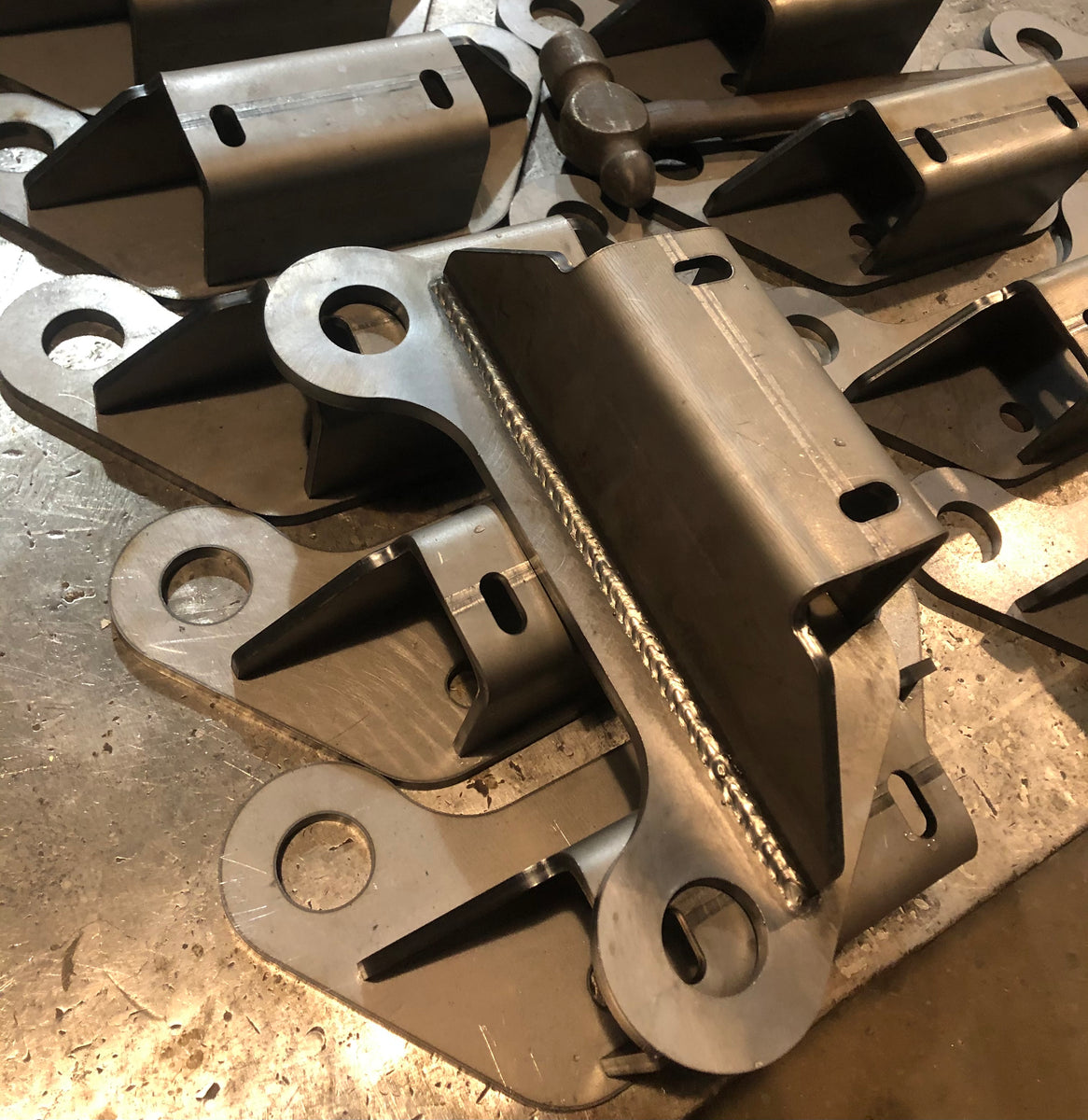 89-93 Ram Nv4500 Trans Mount – Metal By Charlie