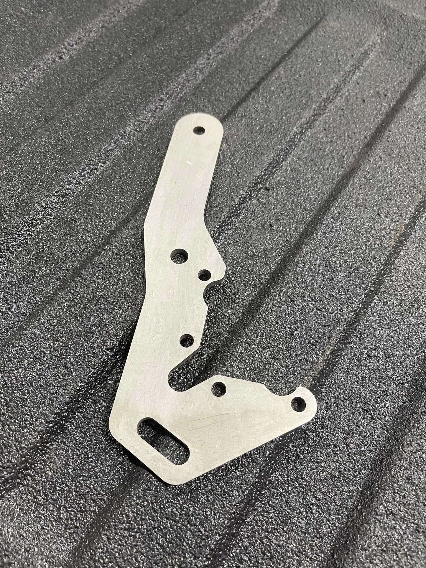 Cummins 4BT 3.9l Bosch VE Throttle Bracket