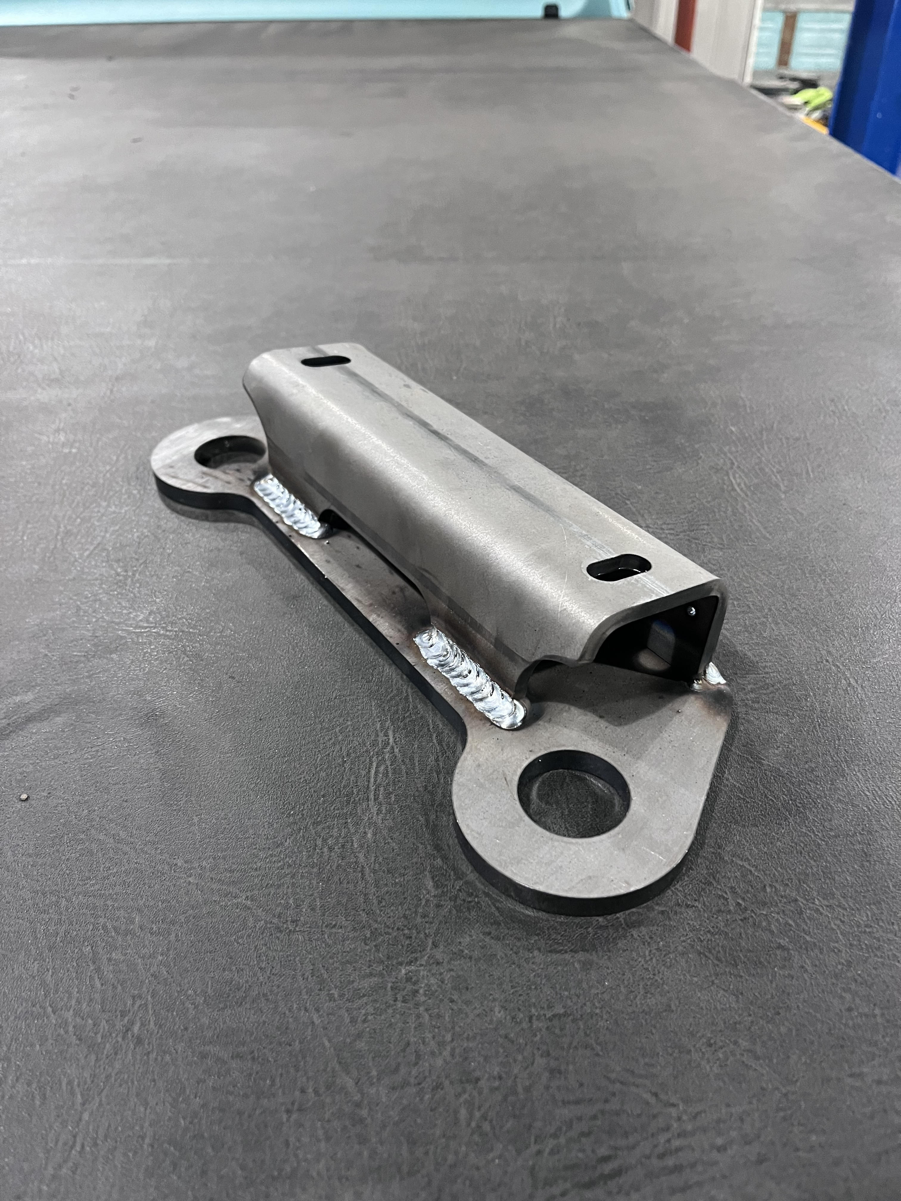 1st Generation Ram G56 6-Speed Conversion Mount – Metal by Charlie